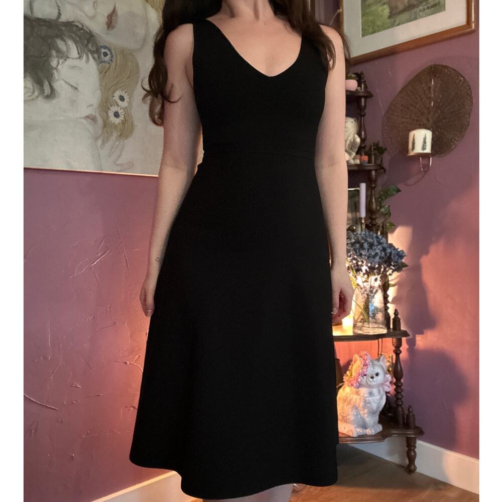 Gorgeous Theory S Stretch Bandage Knit Midi Dress Vneck Black Cocktail ALine